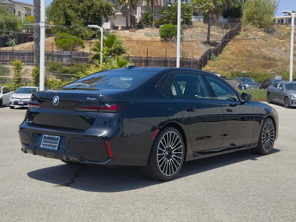 New 2026 Black Sapphire Metallic BMW 740i xDrive image 18