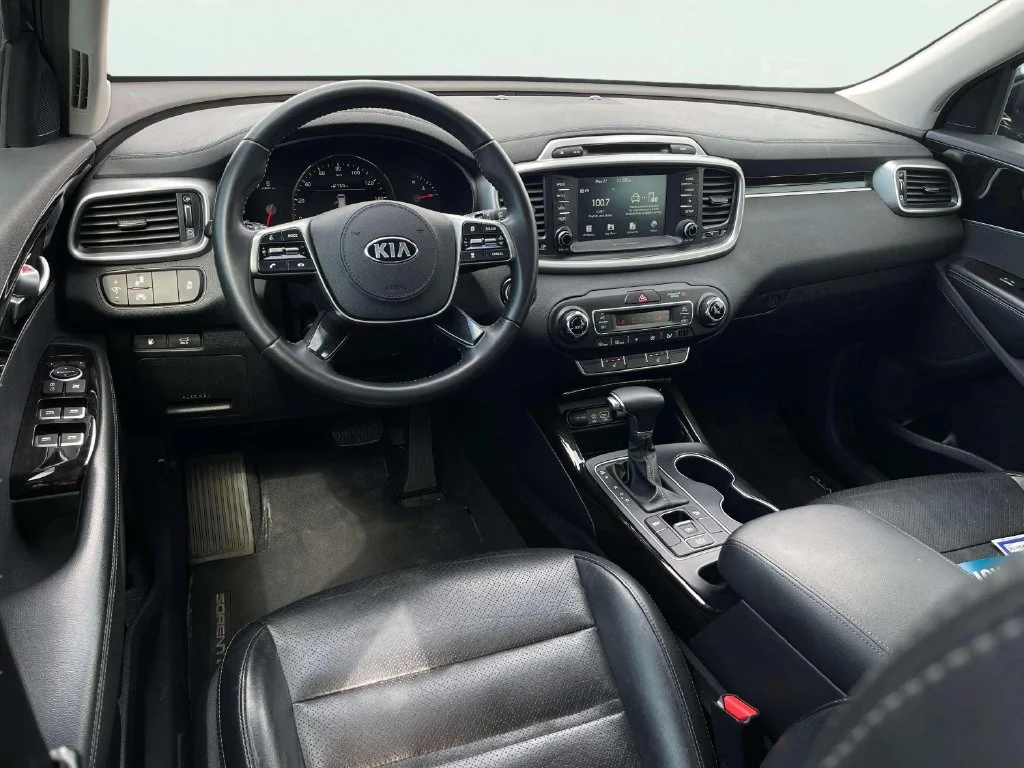 Used 2019 Ebony Black Kia EX image 28