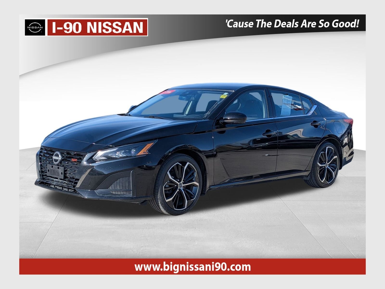 2025 Nissan Altima SR