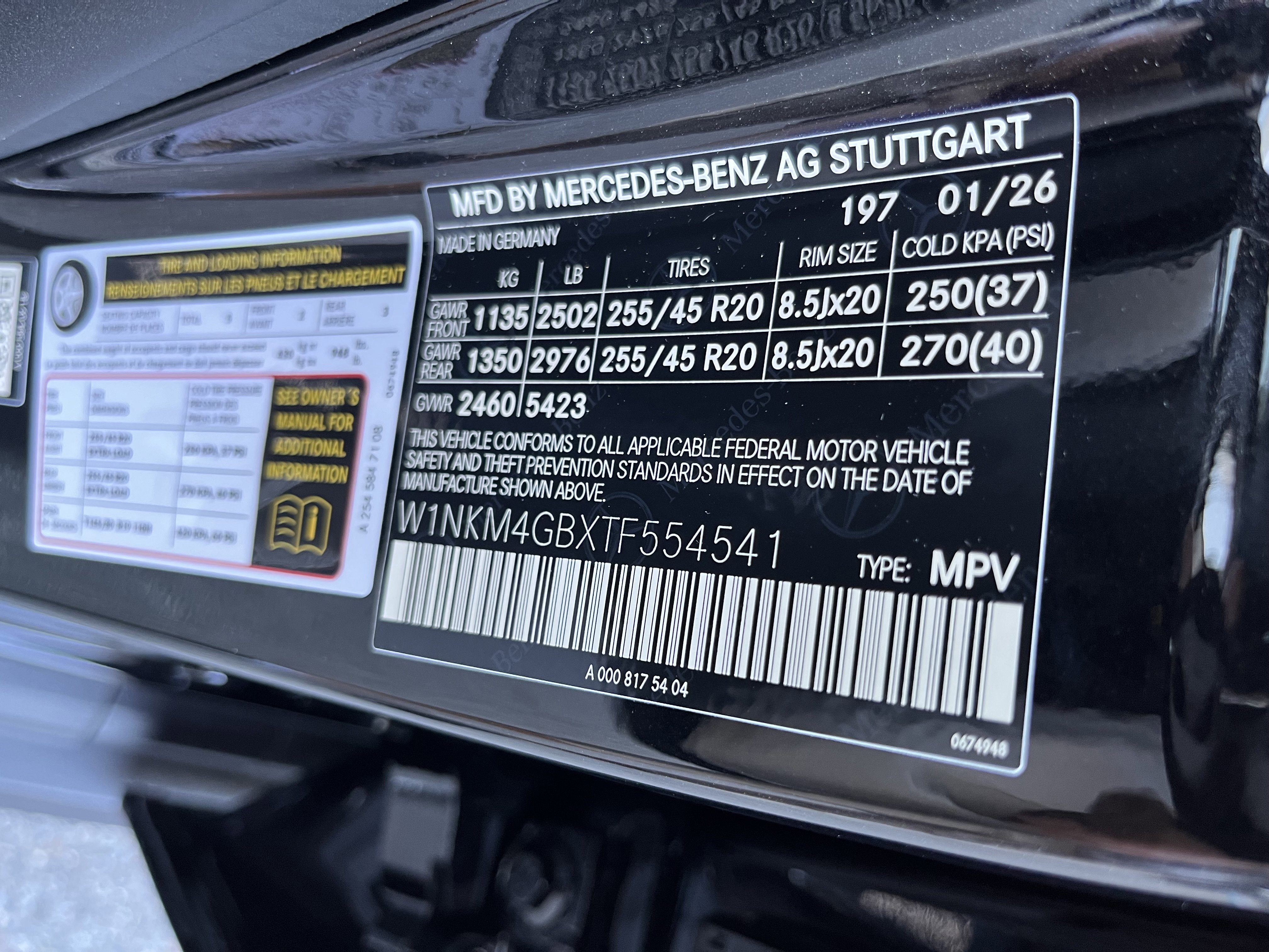 New 2026 Obsidian Black Metallic Mercedes-Benz GLC 300 image 58