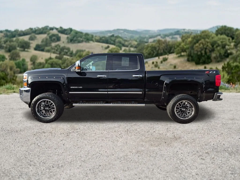 Used 2018 Black Chevrolet LTZ image 5