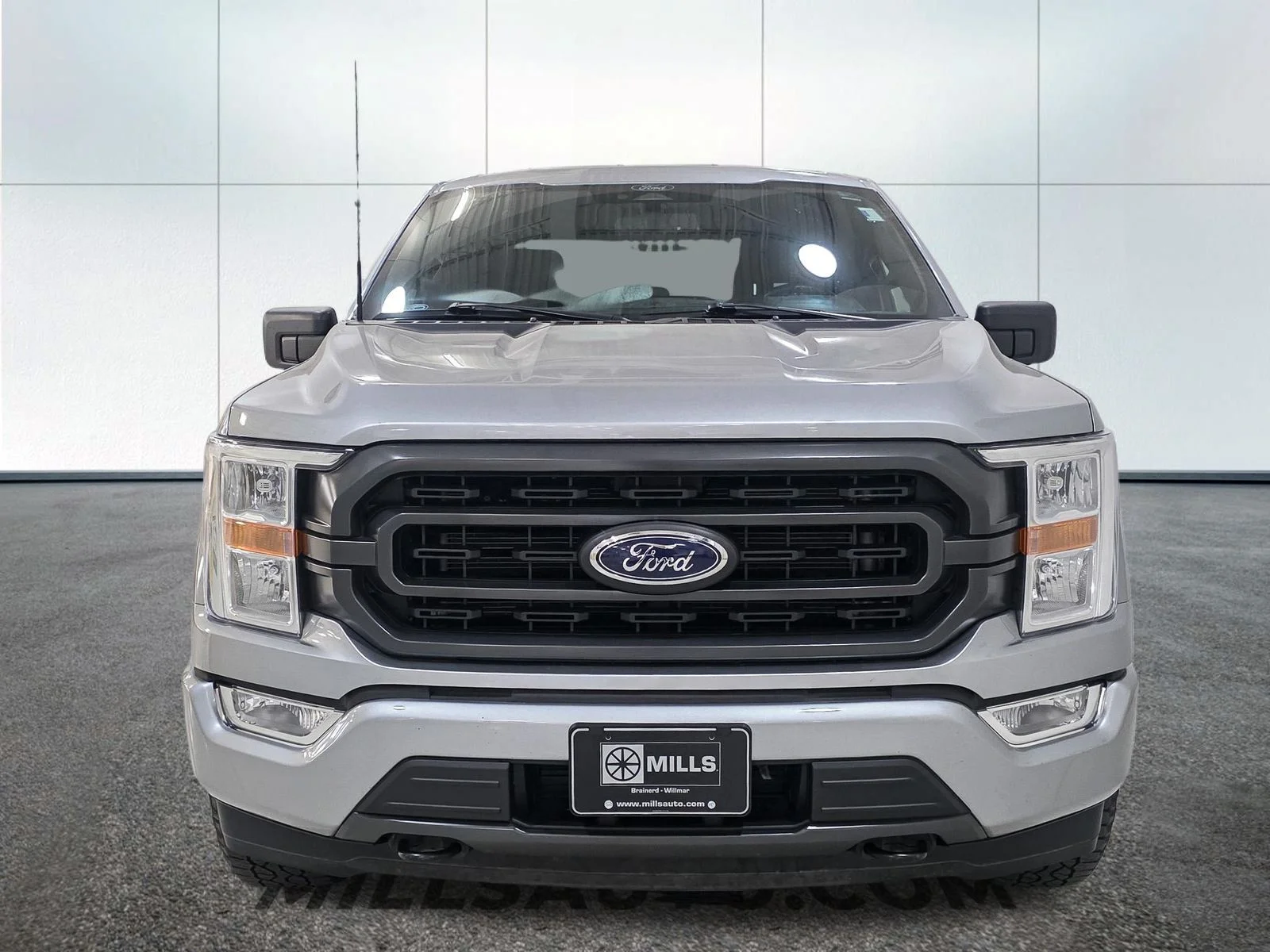 Used 2022 Silver Ford XLT image 12