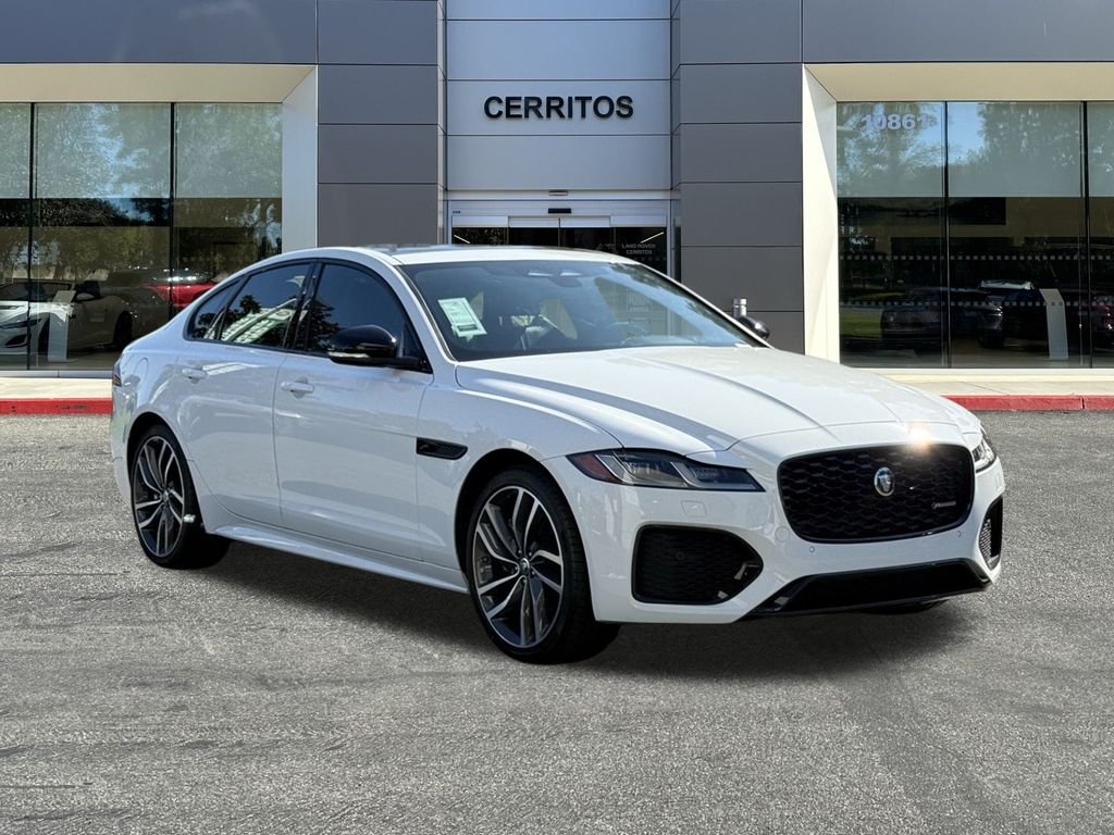 2024 Jaguar XF R-Dynamic SE