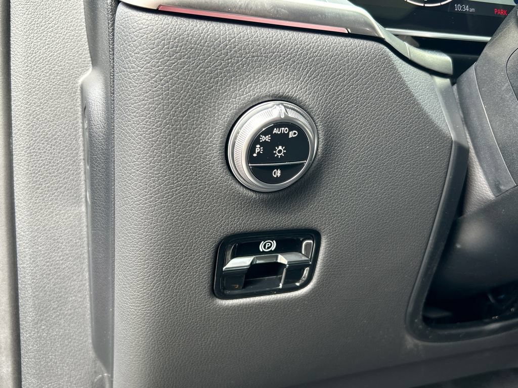 New 2026 Black Mercedes-Benz GLC 300 image 50