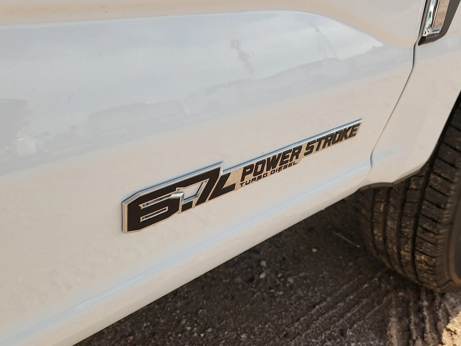 New 2026 Oxford White Ford XL image 11