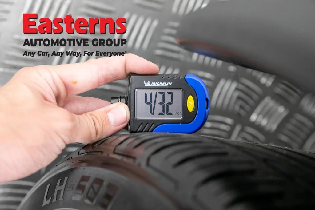 Used 2023 Black Nissan SV image 28