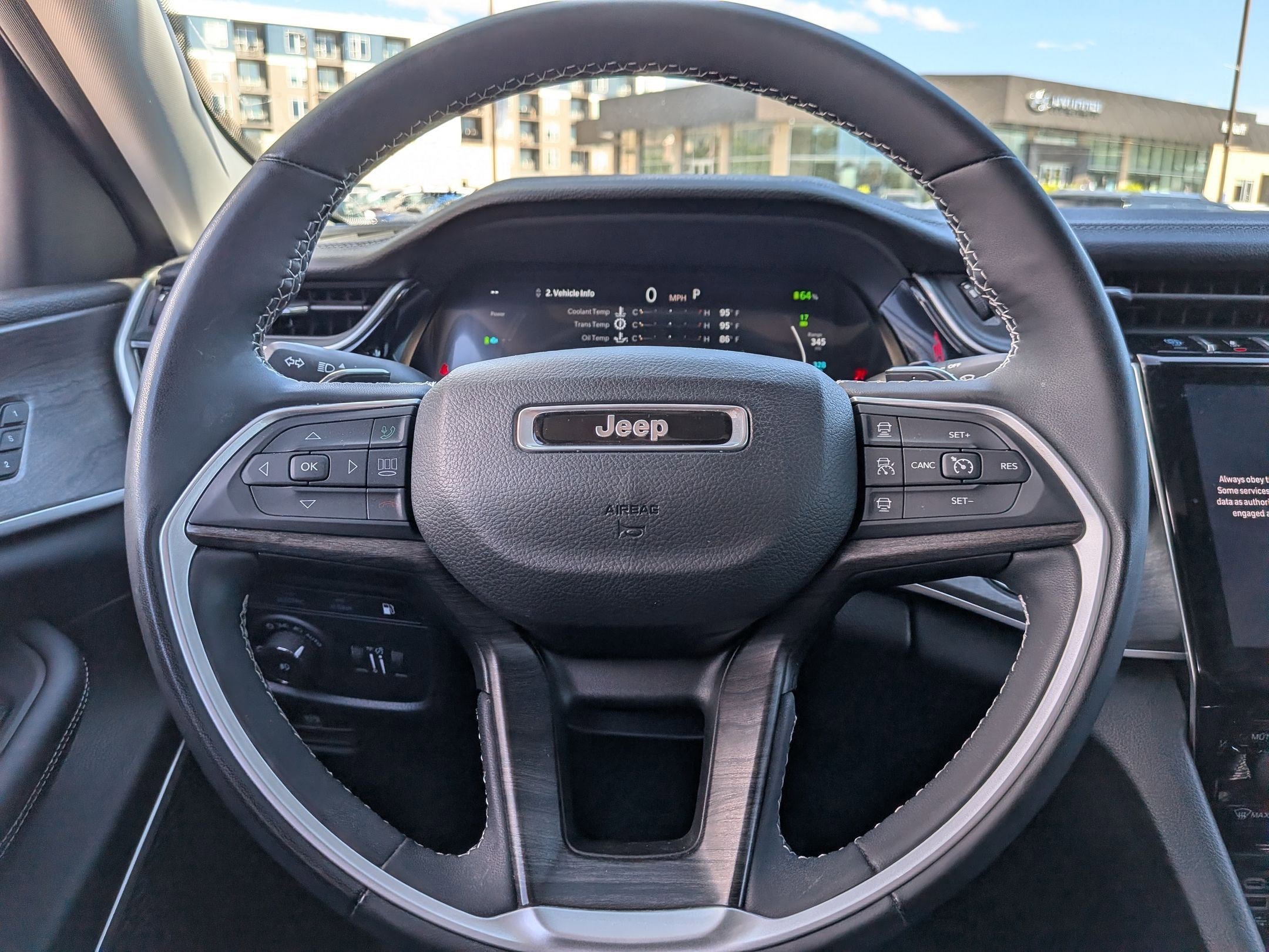 Used 2023 Silver Zynith Jeep 4xe image 17