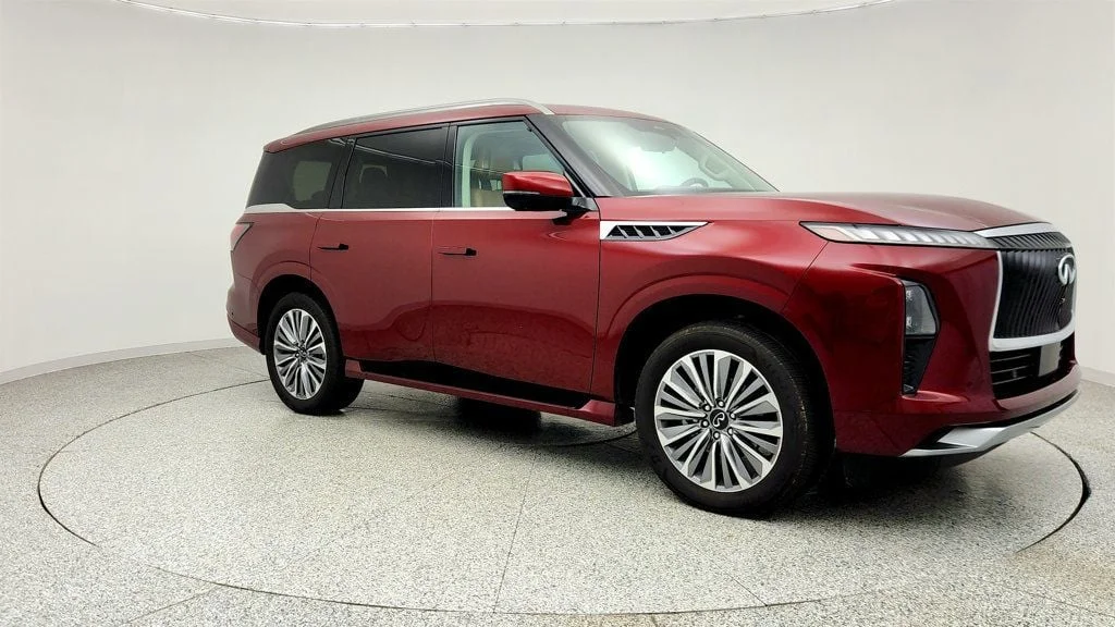 Used 2026 Coulis Red INFINITI SENSORY AWD *Ltd Avail* w/ ProPILOT Assist 2.1, Split Bench Seat image 3