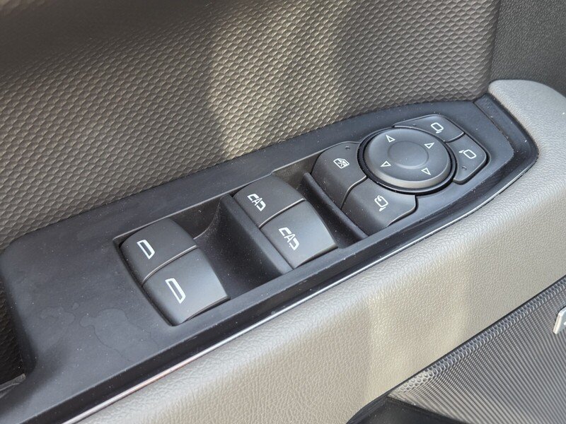 Used 2022 Gray Chevrolet ZR2 image 24