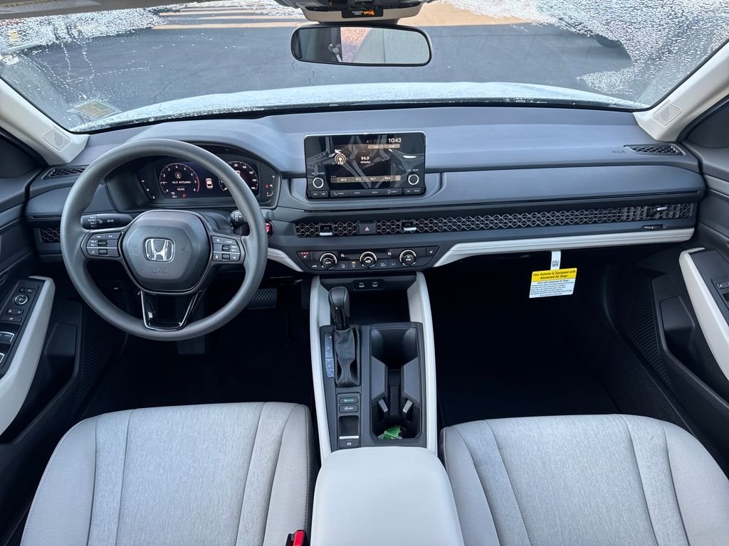 2025 Honda Accord SE - Photo 2