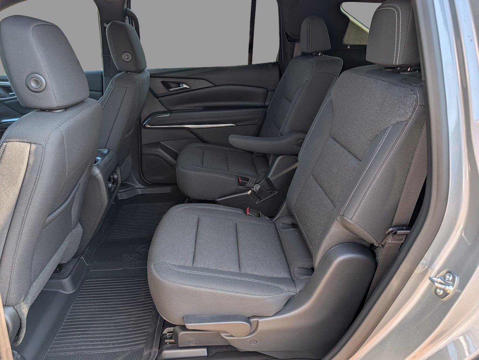 New 2026 Sterling Gray Metallic Chevrolet LT image 31