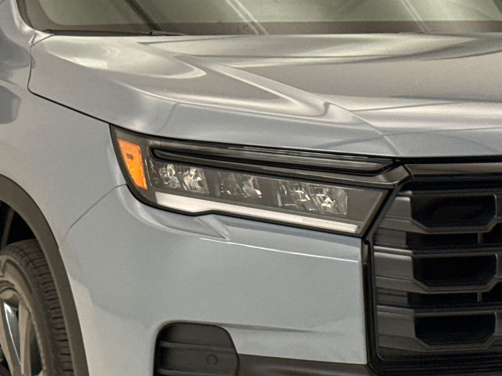 New 2026 Sonic Gray Pearl Honda Sport image 5