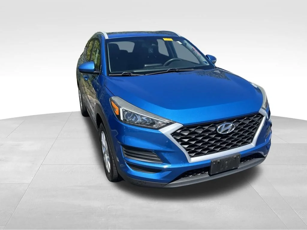 Used 2020 Blue Hyundai Value image 9