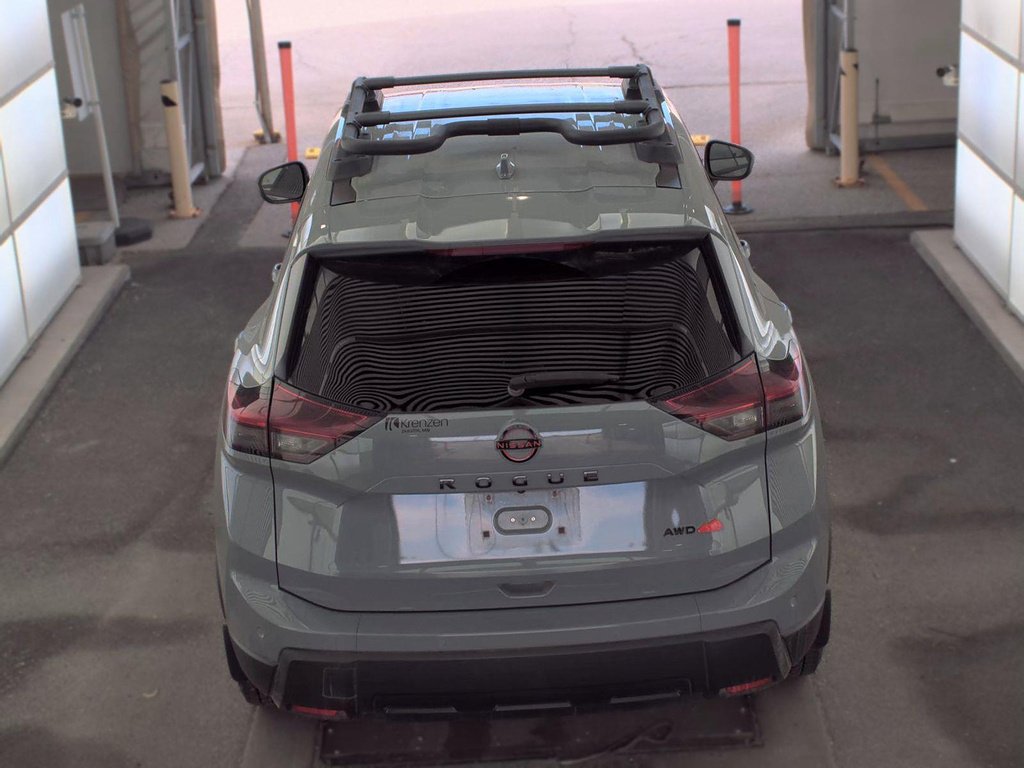 Used 2025 Boulder Gray Pearl Nissan Rock Creek image 5