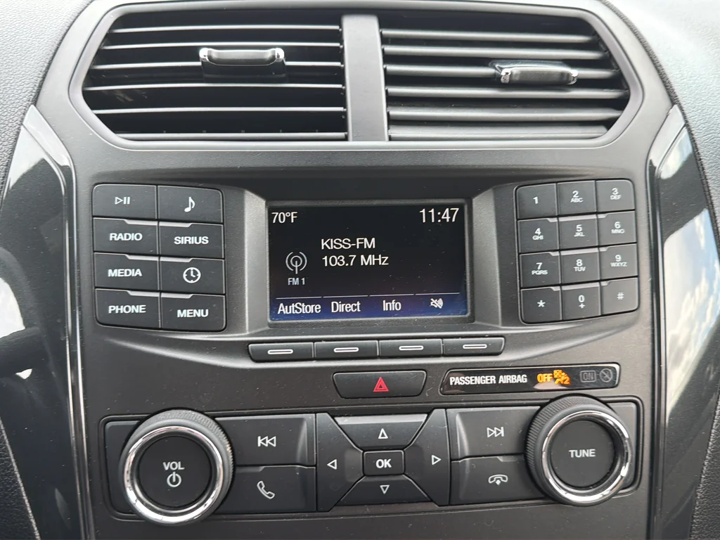 Used 2018 Red Ford XLT image 14