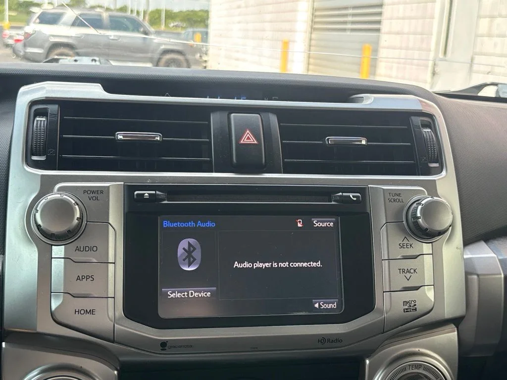 Used 2015 Red Toyota SR5 image 12
