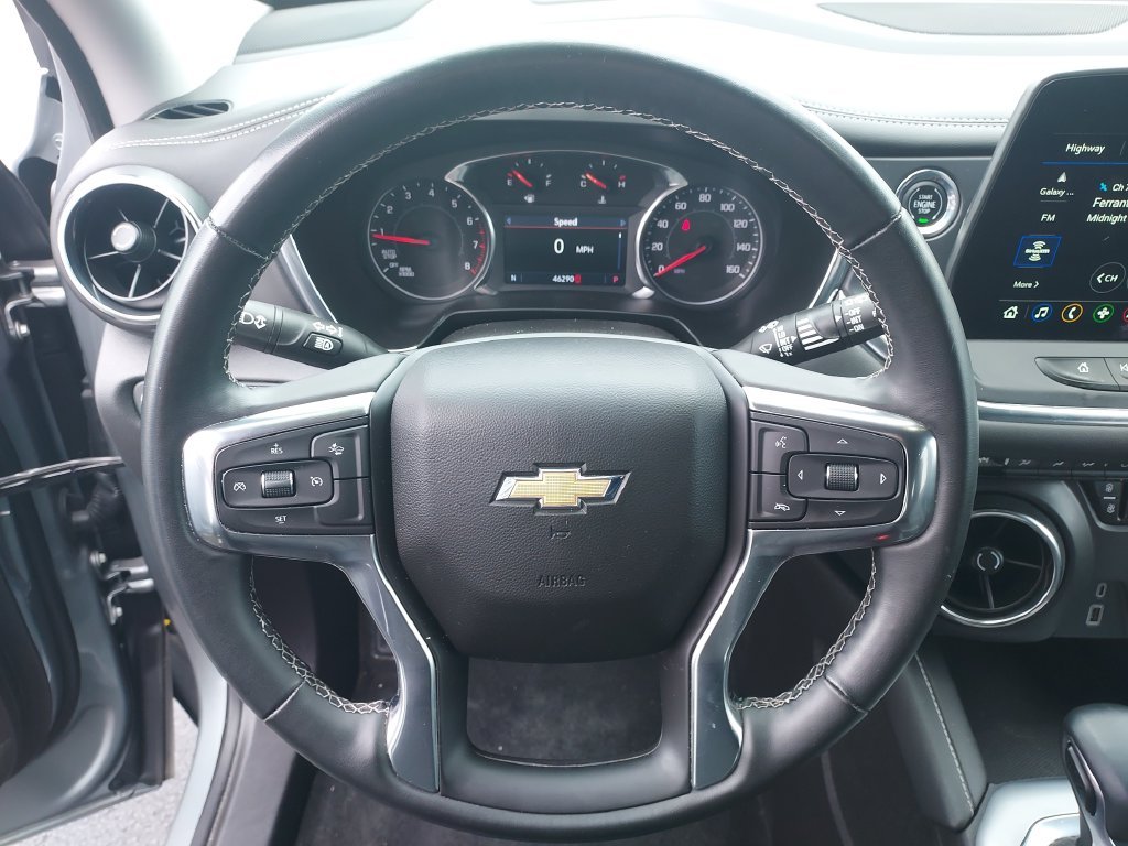 Used 2024 Gray Chevrolet LT image 17