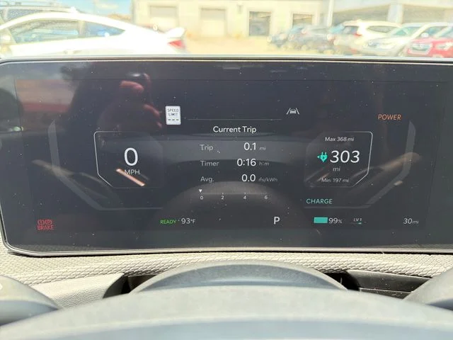 New 2026 Glacial White Pearl Kia WIND image 11