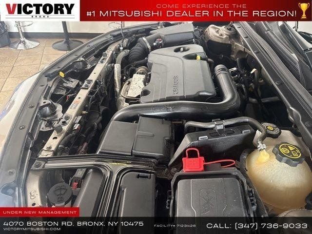 Used 2022 Gray Chevrolet LT image 30