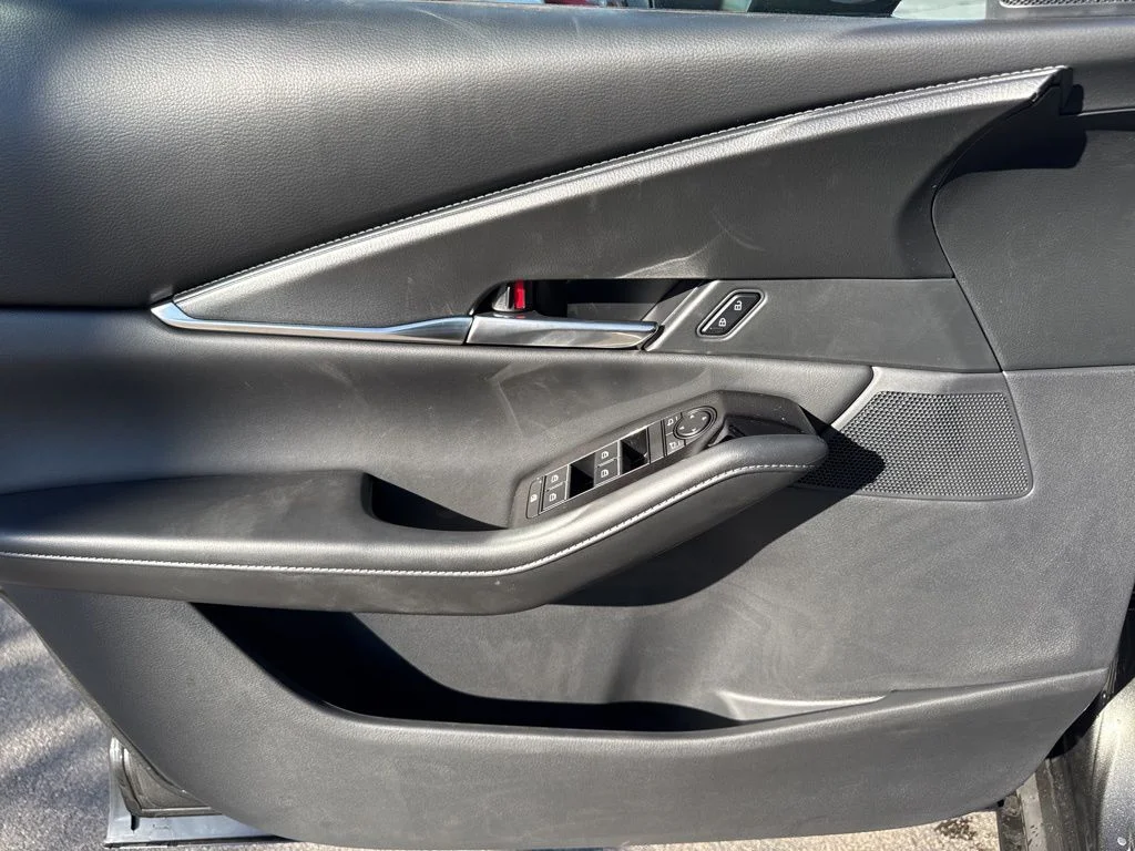 2025 Mazda CX-30 Preferred - Photo 15