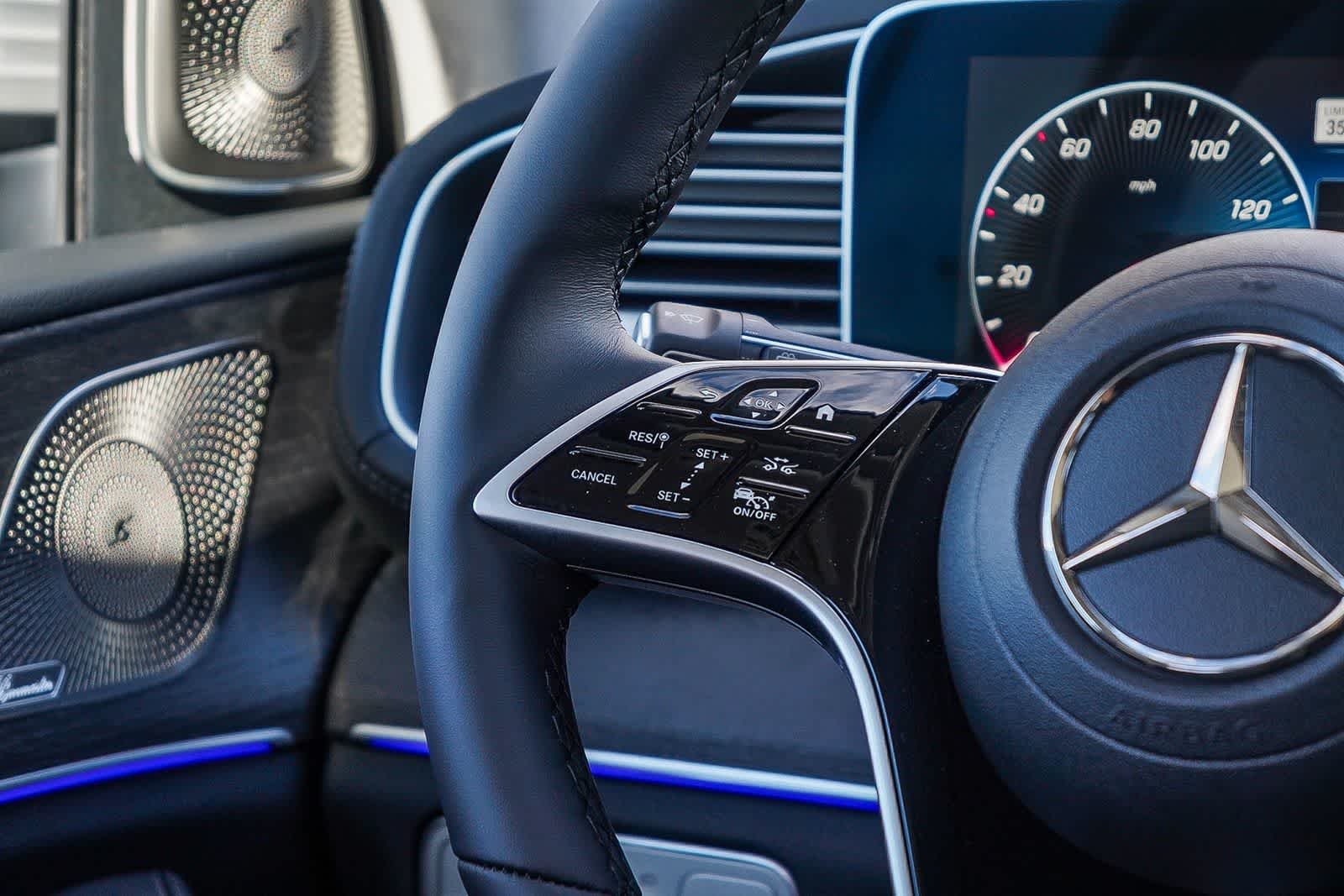 New 2026 MANUFAKTUR Alpine Grey Mercedes-Benz GLS 450 image 18