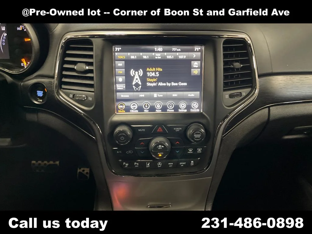 Used 2018 Black Jeep Overland image 19