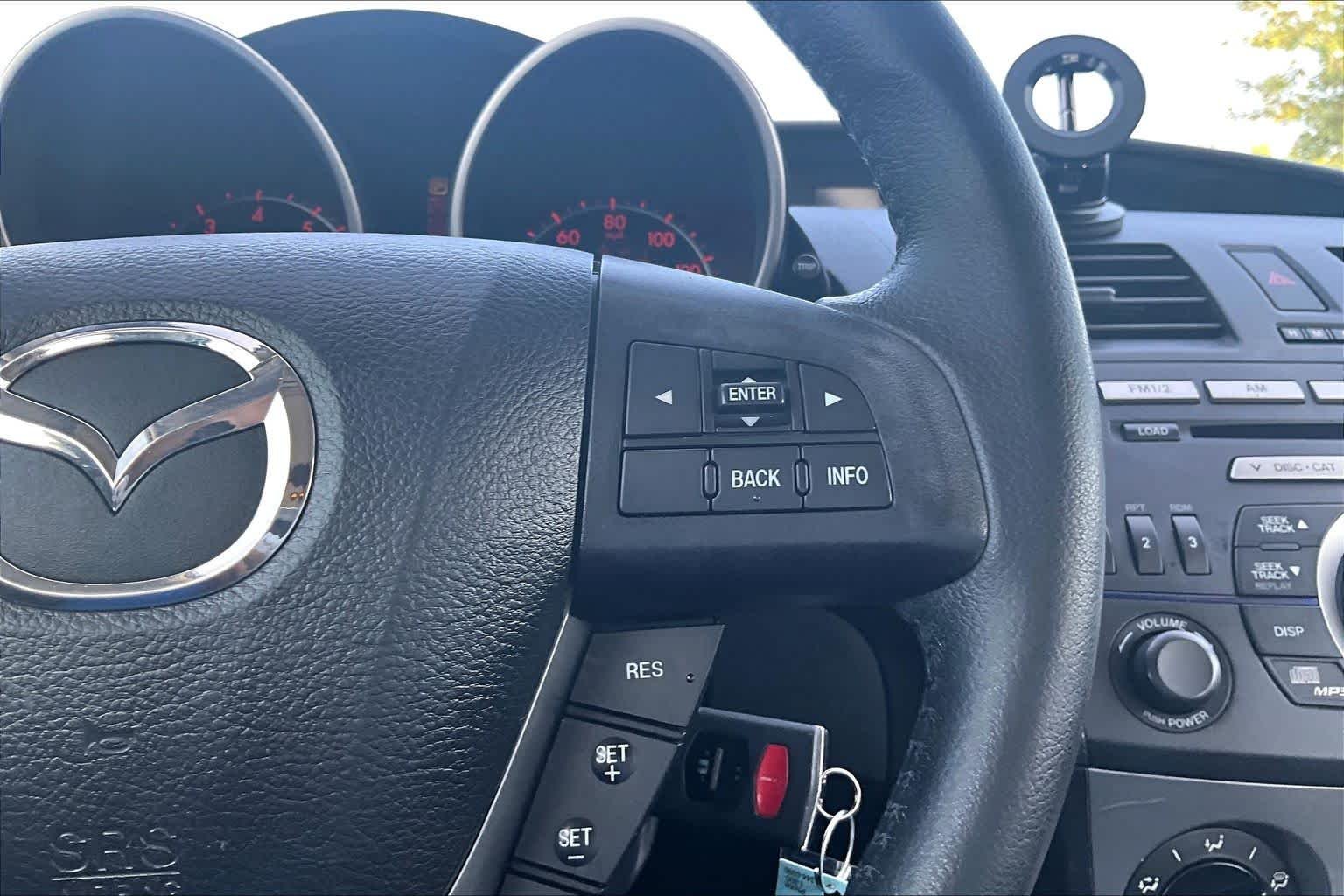 Used 2010 Liquid Silver Metallic Mazda s Sport image 21