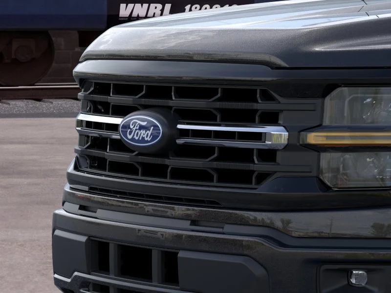 New 2026 Agate Black Metallic Ford XLT image 42