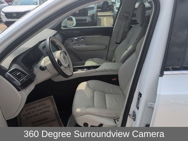 Used 2019 White Volvo T6 Momentum image 11