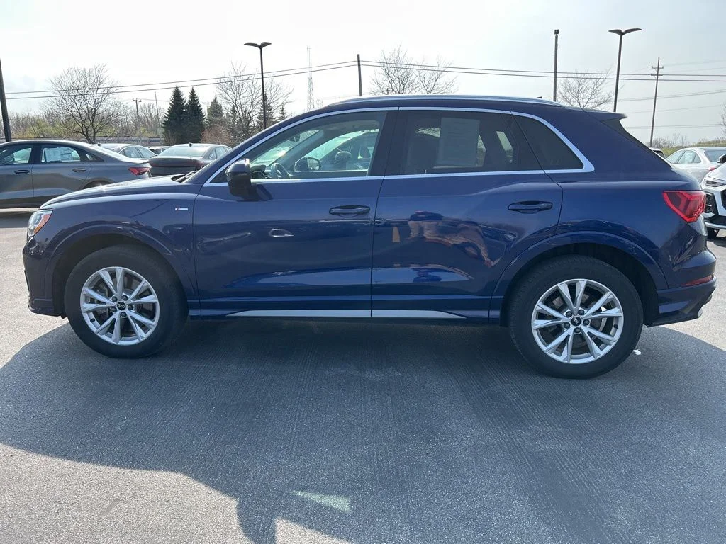 Used 2022 Blue Audi Premium image 5