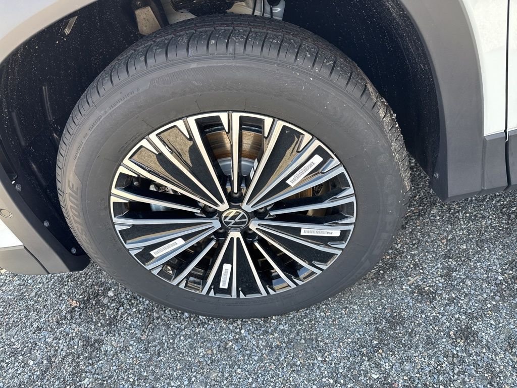 New 2025 White Volkswagen 2.0T S image 8