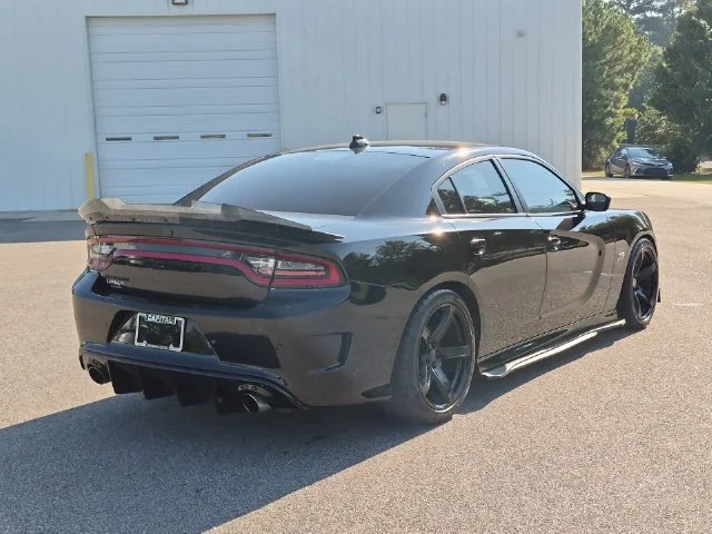 Used 2019 Black Dodge R/T Scat Pack image 3