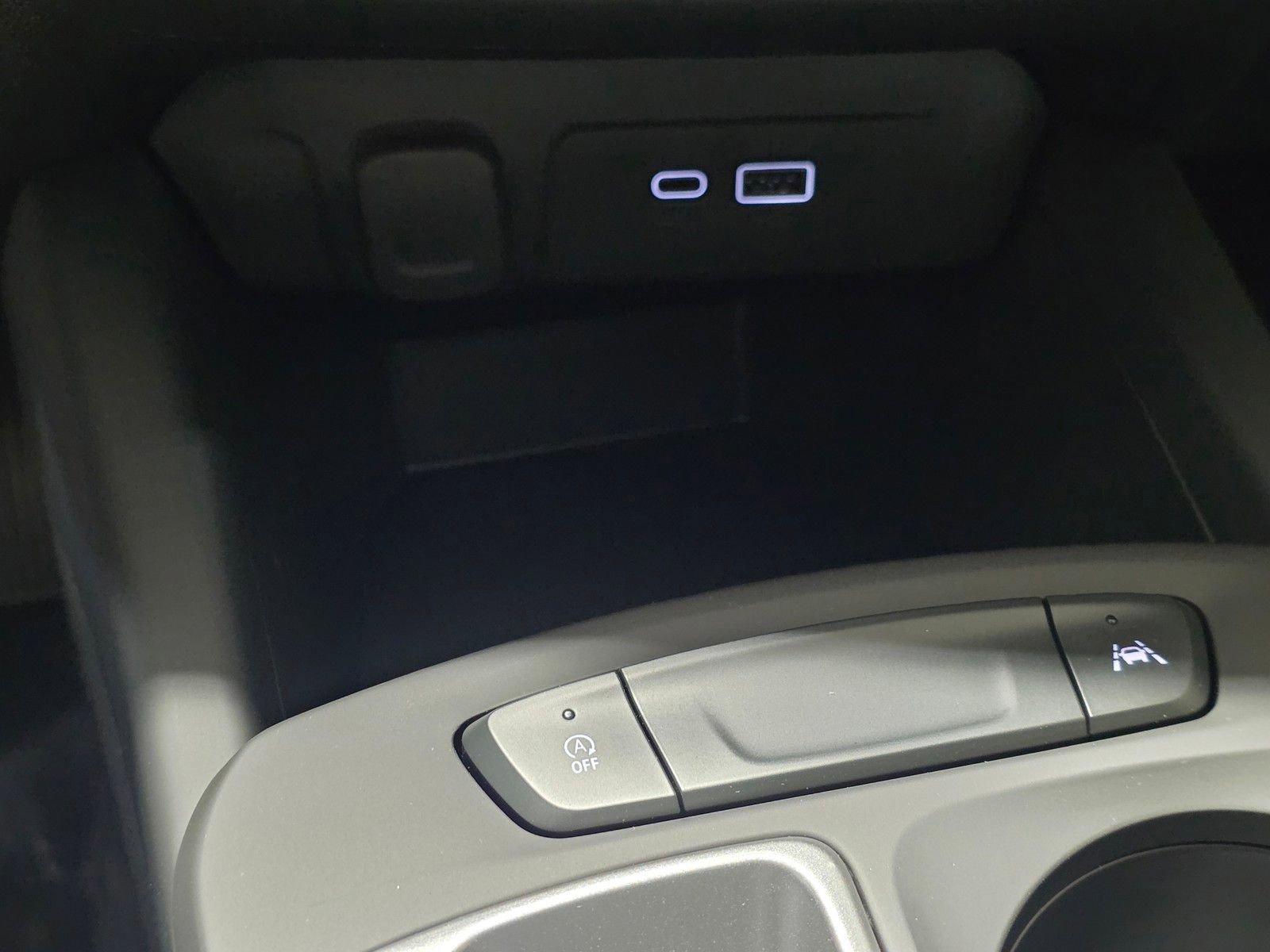 2026 Chevrolet Trax LS - Photo 28