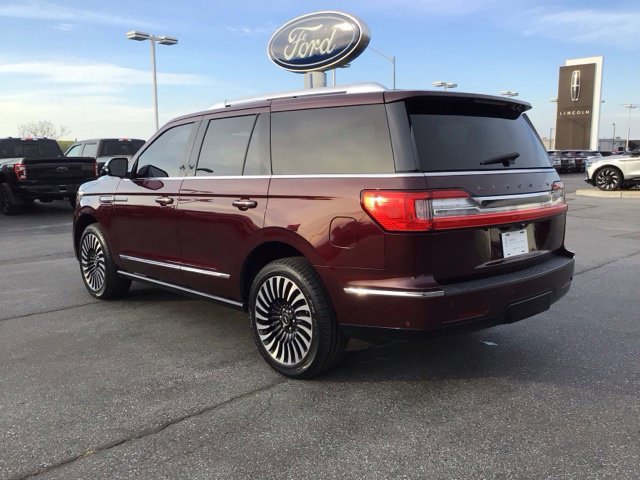 Certified Used 2021 Burgundy Velvet Lincoln Black Label image 5