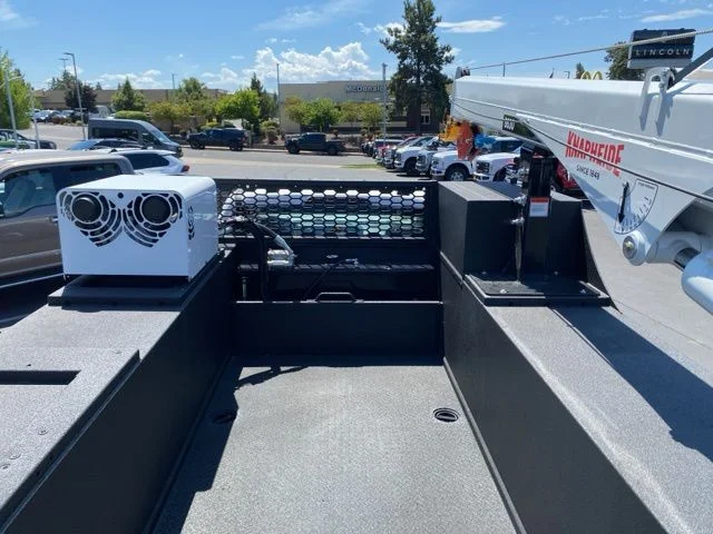 2025 Ford F-600 Super Duty Chassis Cab XL - Photo 22