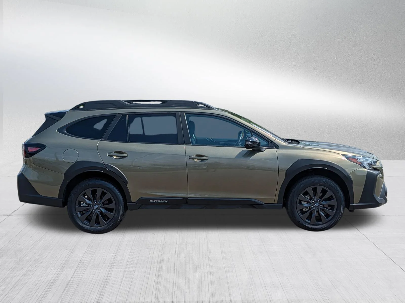Used 2025 Autumn Green Metallic Subaru Onyx Edition image 8