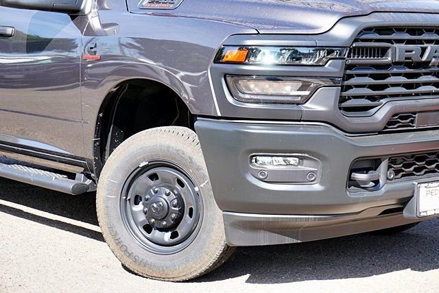 New 2026 Granite Crystal Metallic Clear-Coat Exterior Paint RAM Tradesman image 4