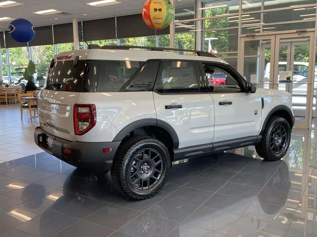 New 2026 Space White Metallic Ford Big Bend® image 7