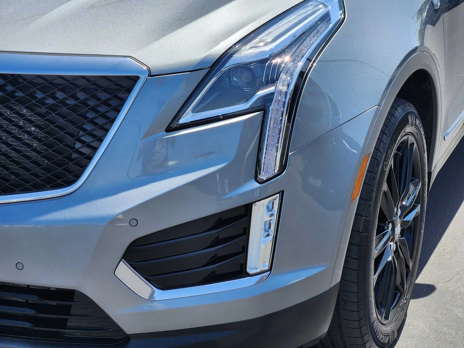 Used 2023 ARGENT SILVER METALLIC Cadillac AWD Sport image 8