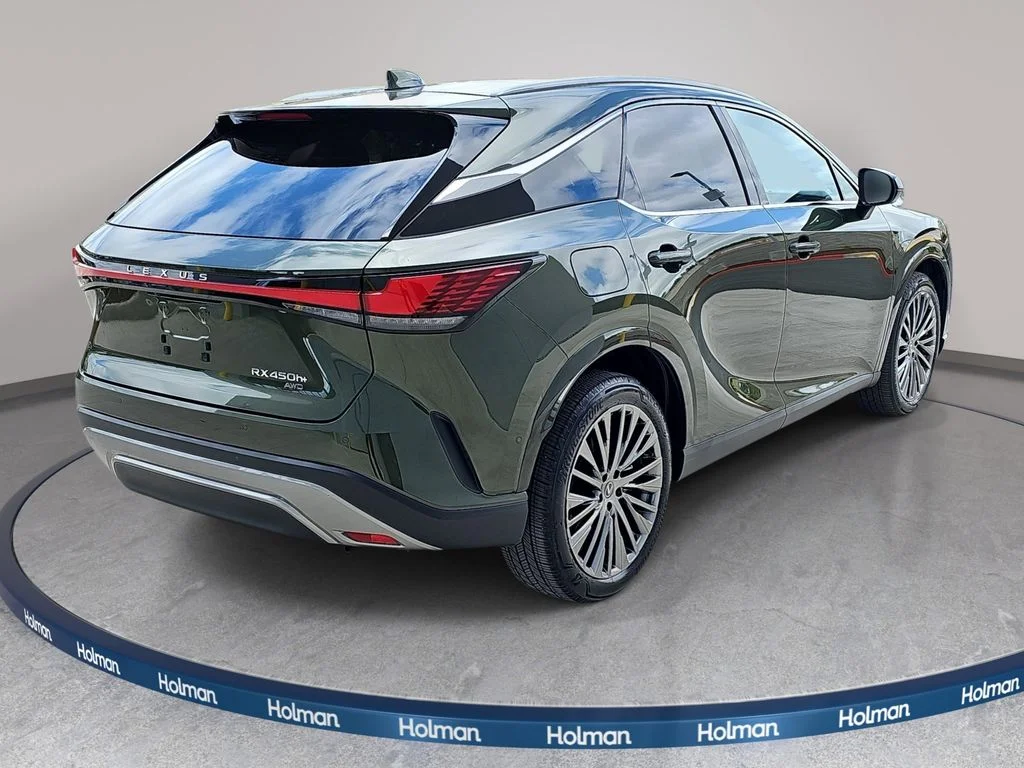Used 2025 Green Lexus 450h+ Luxury image 6