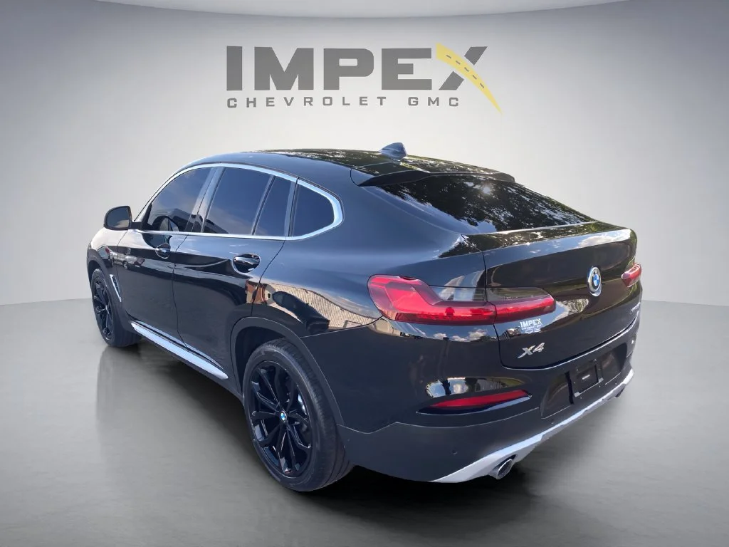 Used 2019 Black BMW xDrive30i image 3