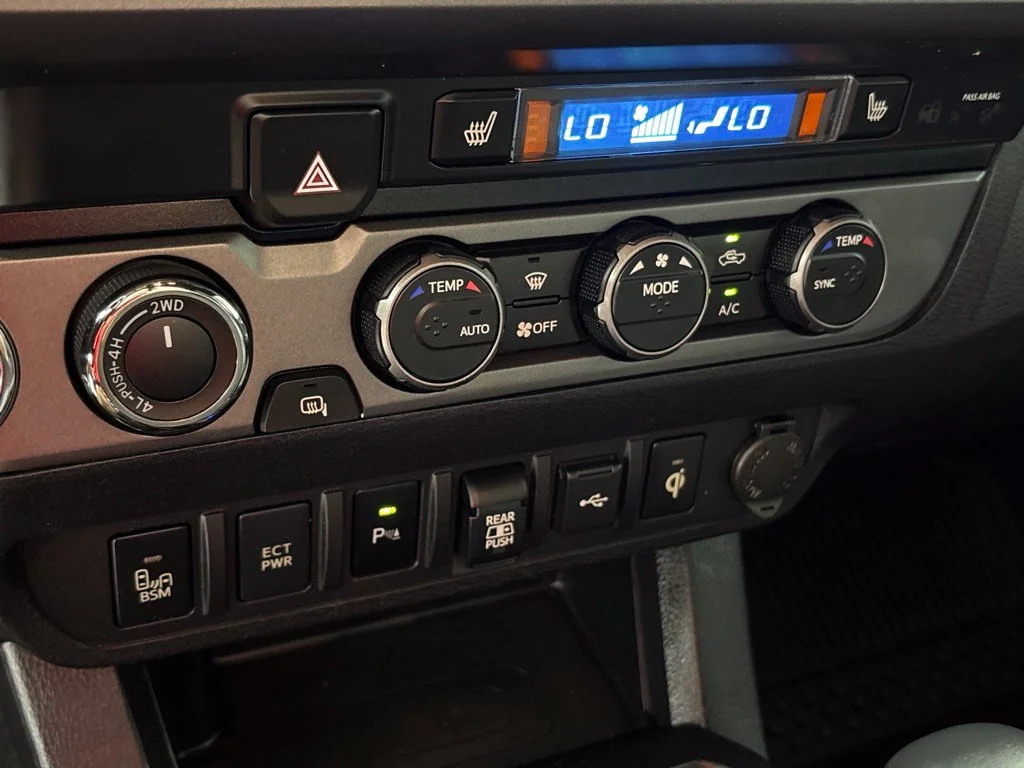 Used 2020  Toyota TRD Off-Road image 41