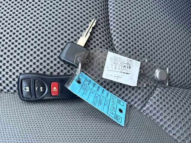 Used 2016 Gray Nissan SV image 25