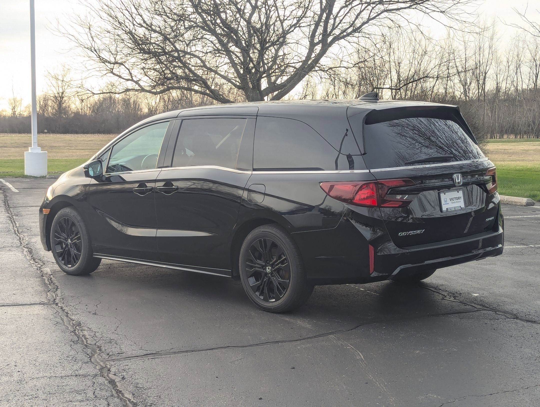 Certified Used 2025 Crystal Black Pearl Honda Sport-L image 38