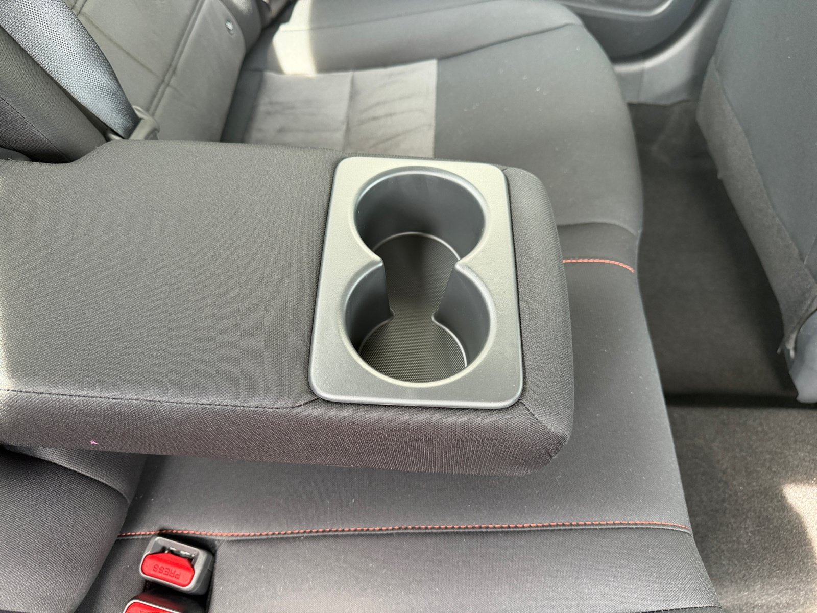 Used 2024 Aspen White Tricoat/Super Black Nissan SR image 32