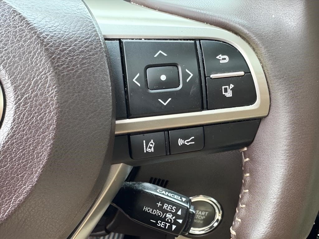 Used 2017 Gray Pearl Lexus RX 350 image 14