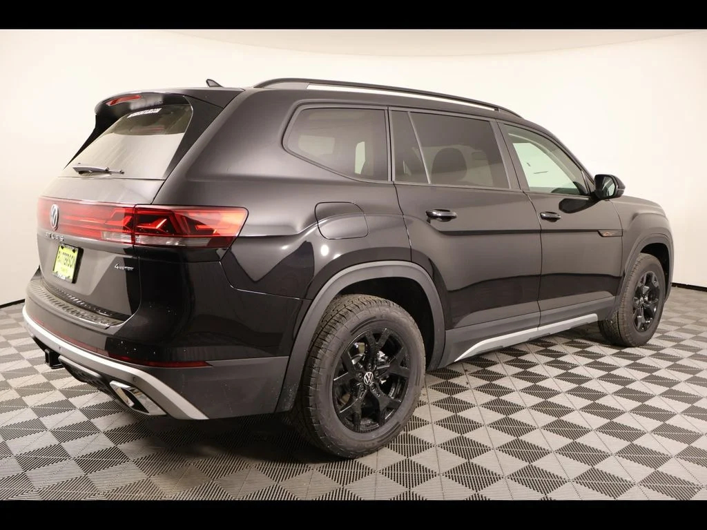 New 2026 Black Volkswagen 2.0T Peak Edition image 6