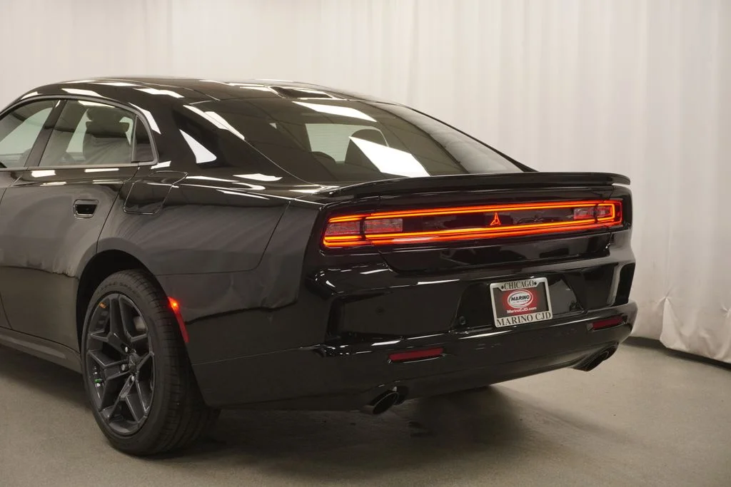 New 2026 Diamond Black Crystal Pearlcoat Dodge Scat Pack image 12