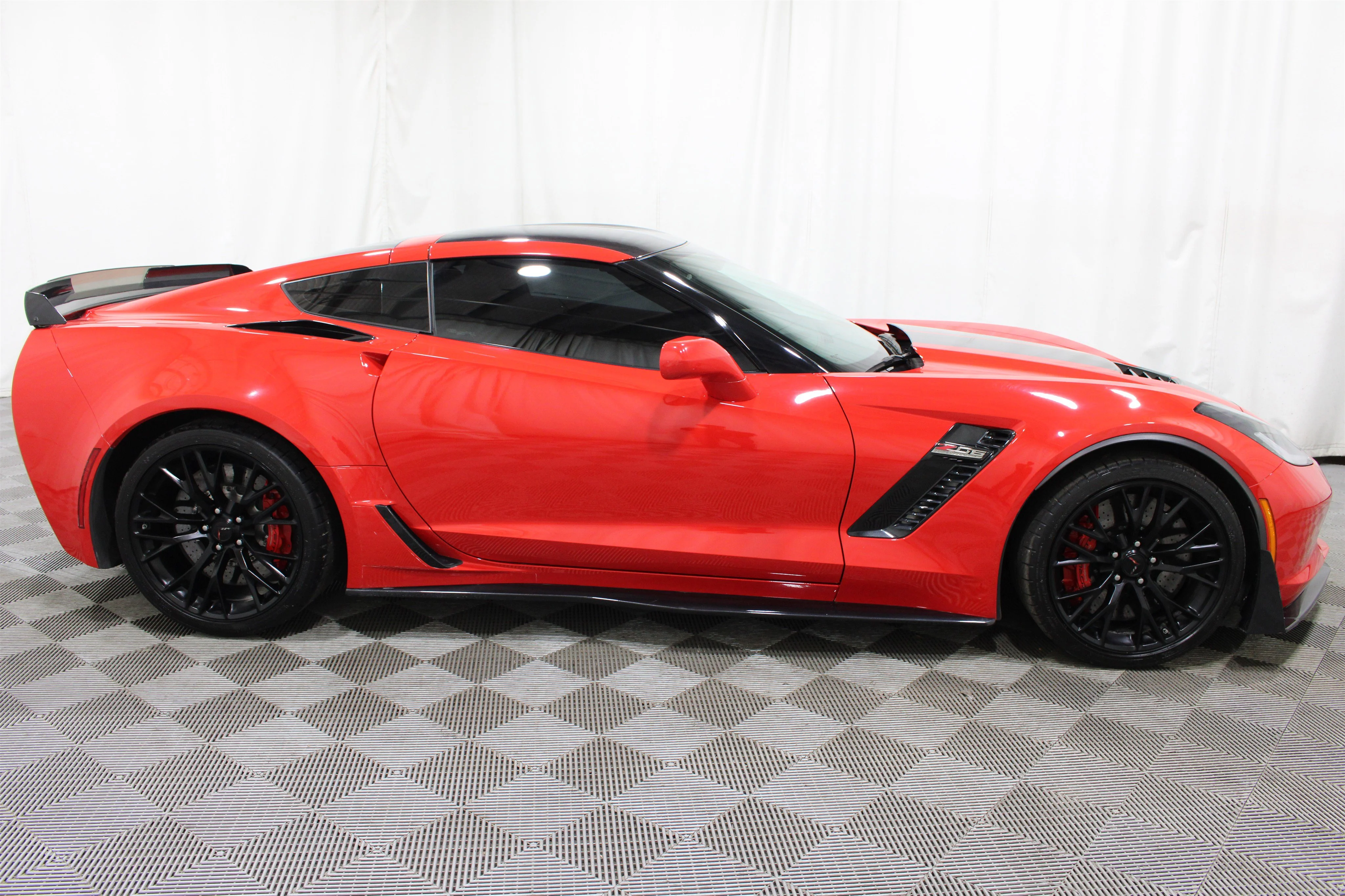 2016 Chevrolet Corvette 3LZ - Photo 28