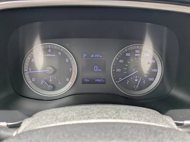 Used 2019 Black Noir Pearl Hyundai Limited image 24